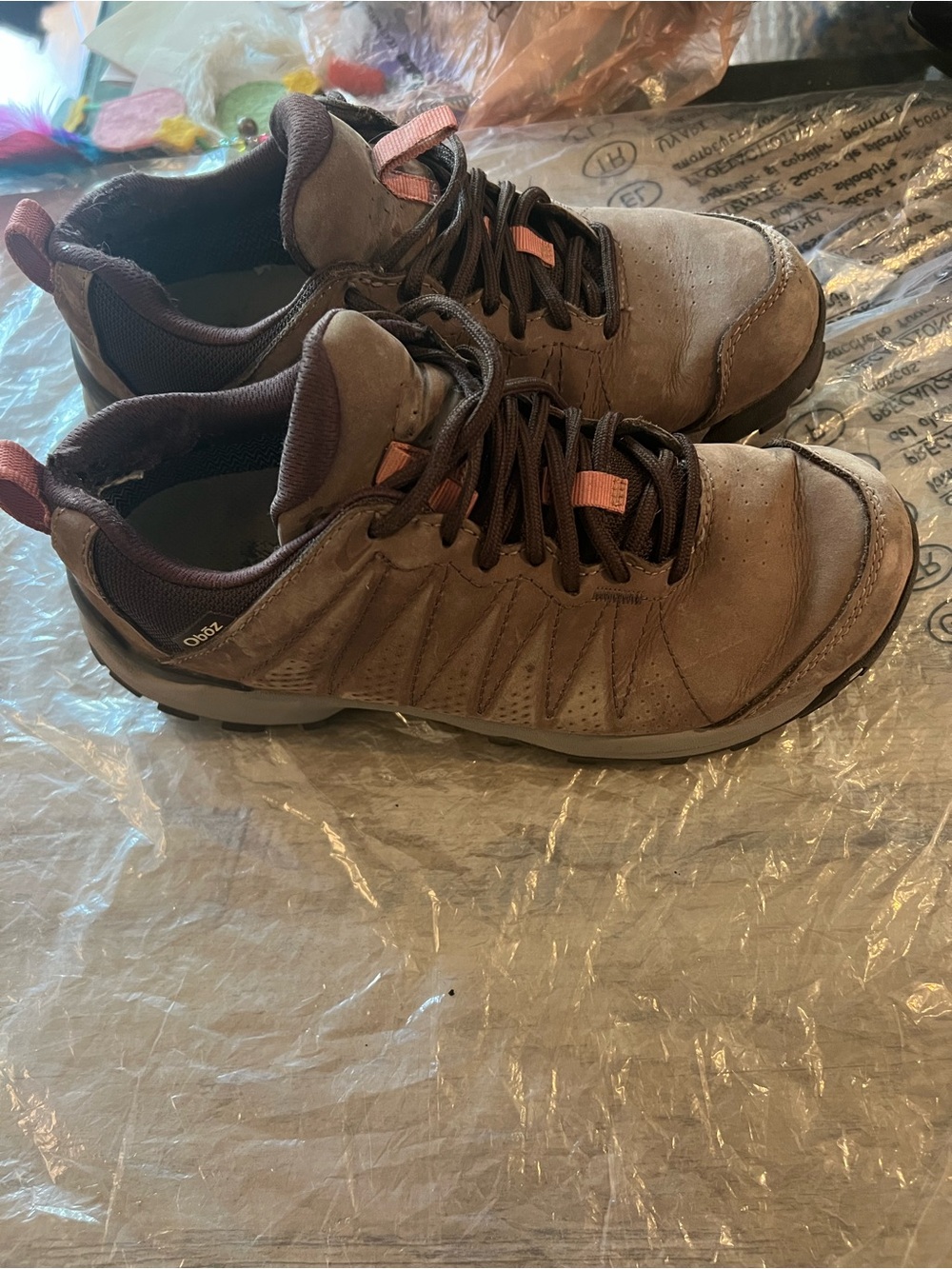 Women's Athletic Trail Shoes in Brown with Pink Accents